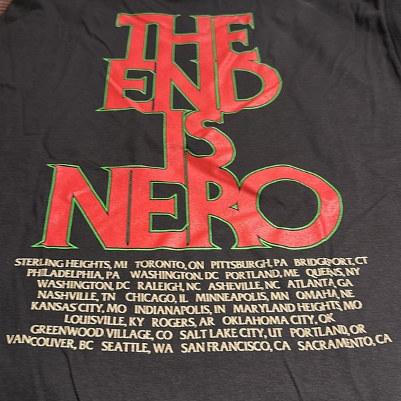 NWOT Queens Of The Stone Age Graphic Tee - Picture 4 of 9